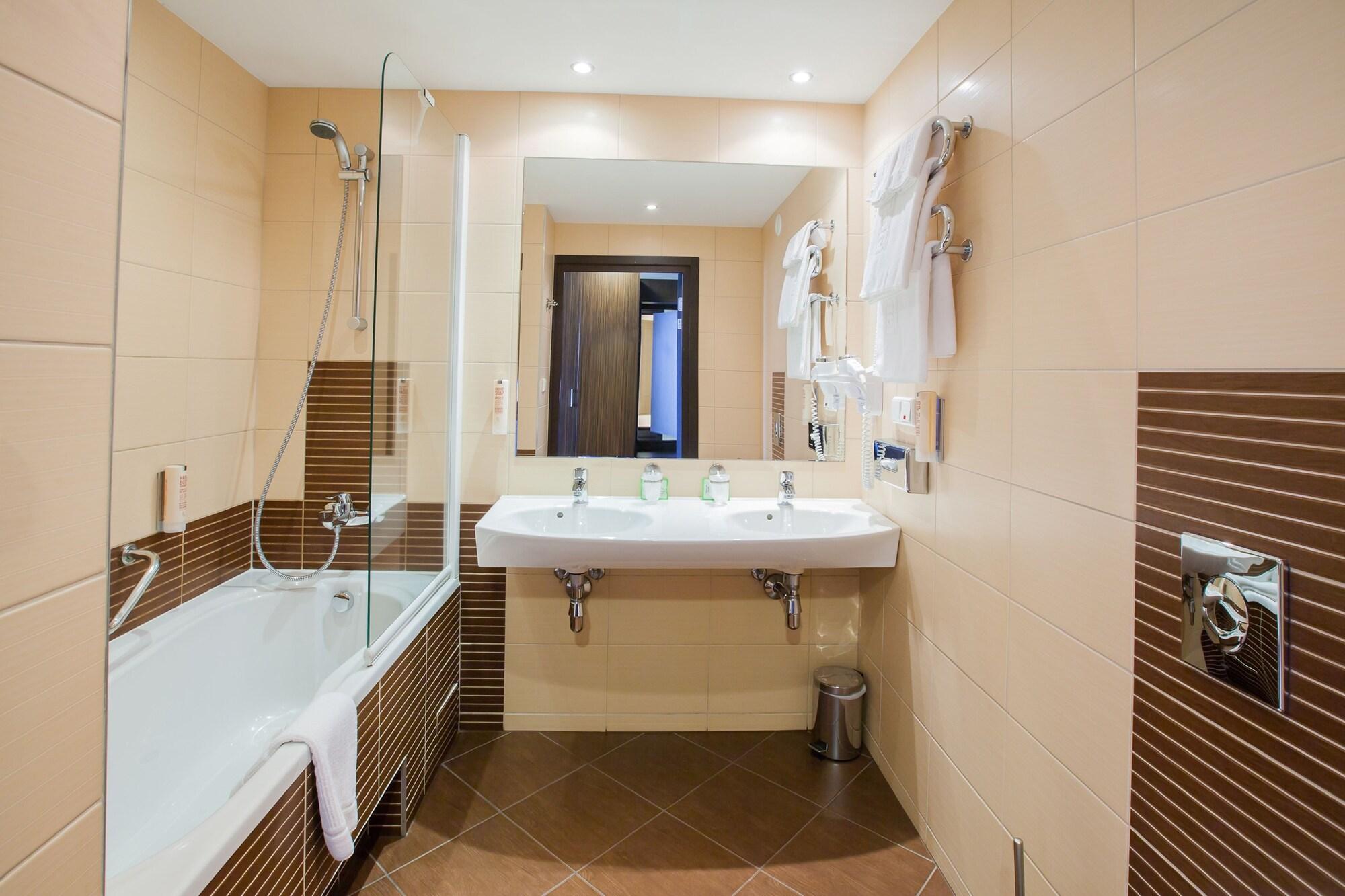Hotel Qubus