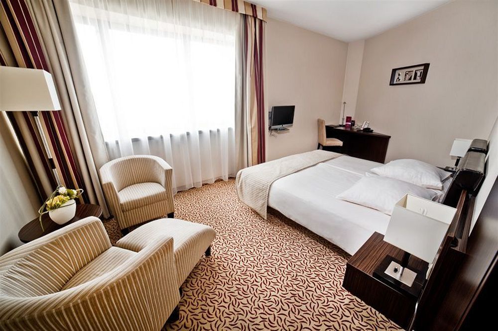 Qubus 3* Lodz (Lodz)